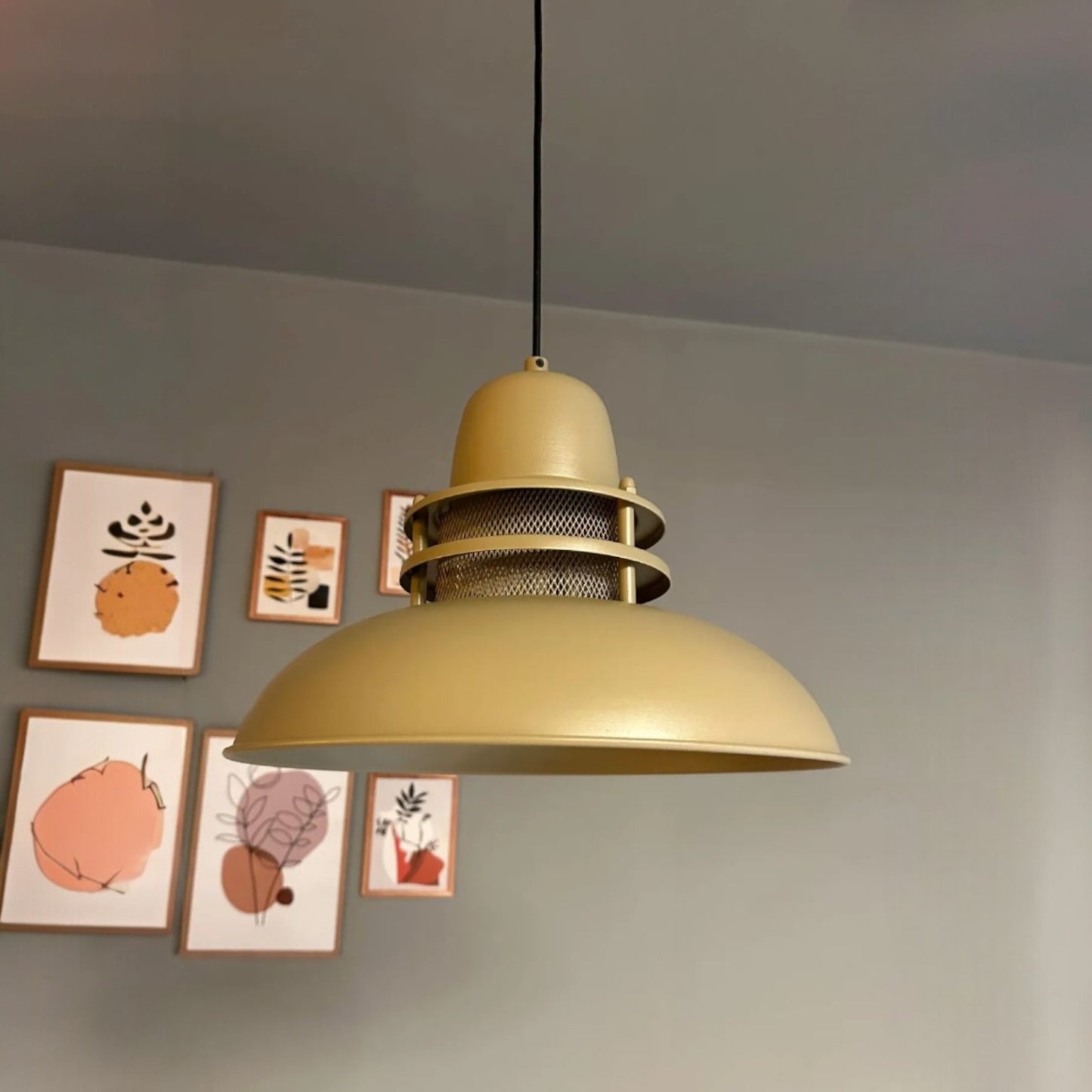 Lampada a sospensione attacco E27 in metallo