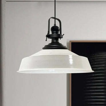 Einzelner Kronleuchter Schwarzes Kopfteil