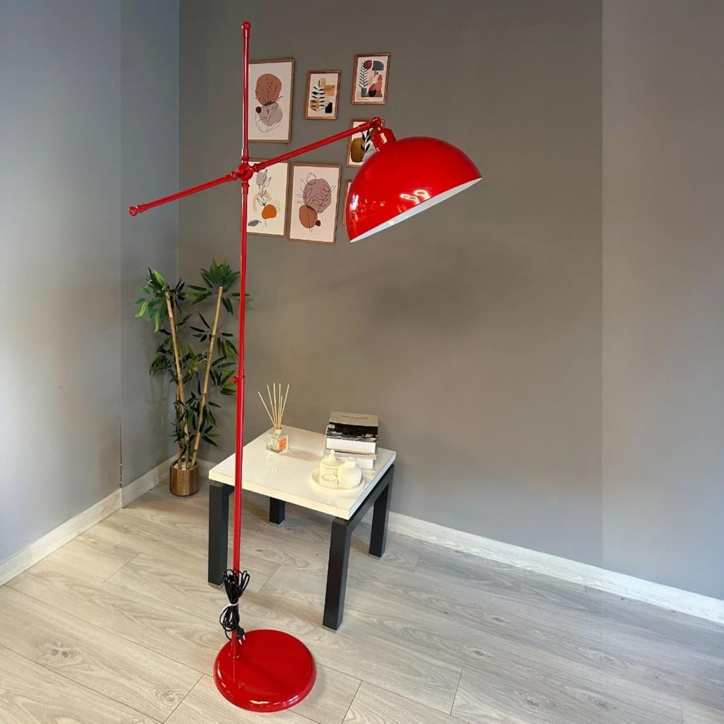 Gorkiede Moderne Stehleuchte