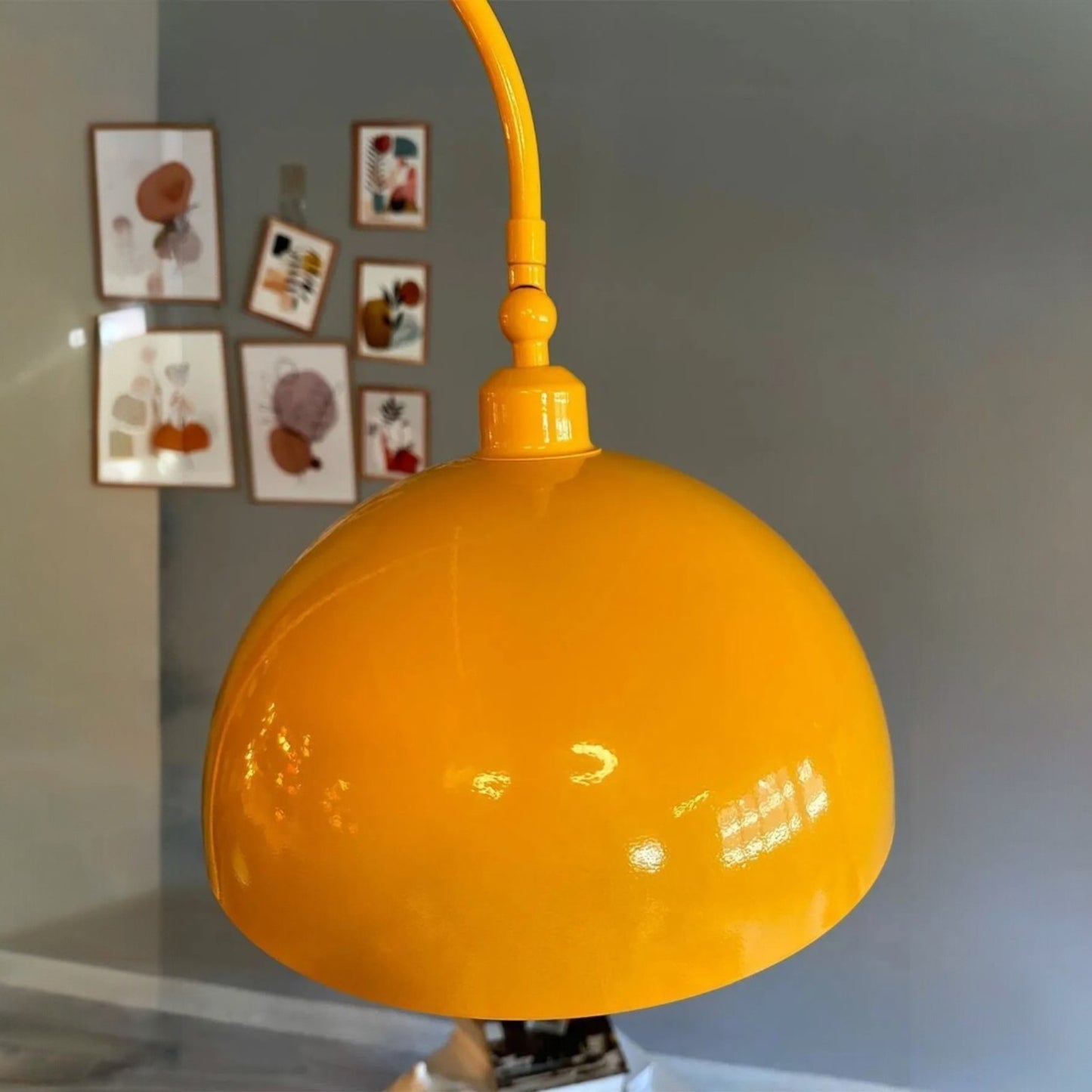 Stehlampe Moderne Stehlampe aus Metall mit E27, verstellbarer Lampenschirm