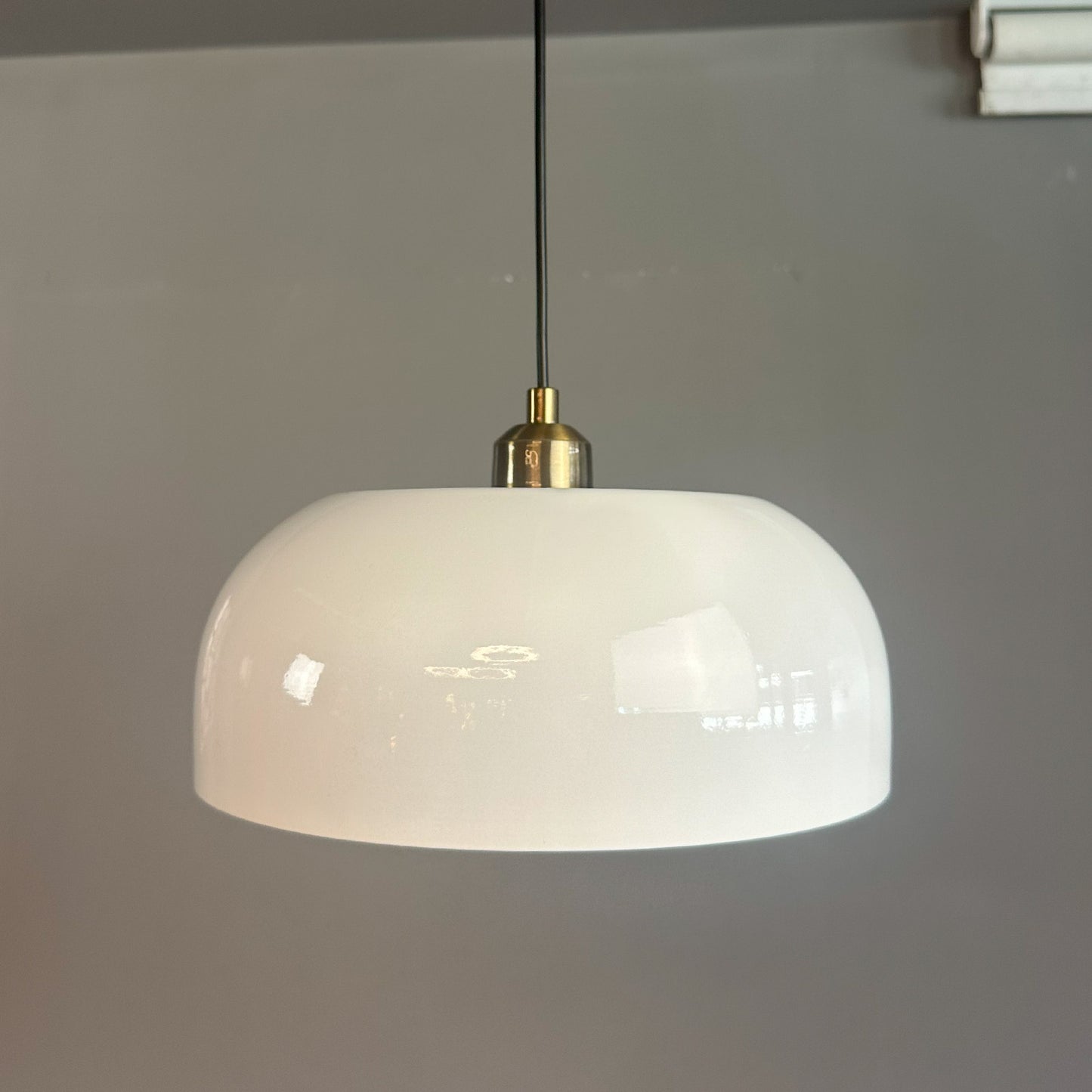 Pendelleuchte Rocha Halbe Tulpe Ø30 cm, Metall Hängelampe