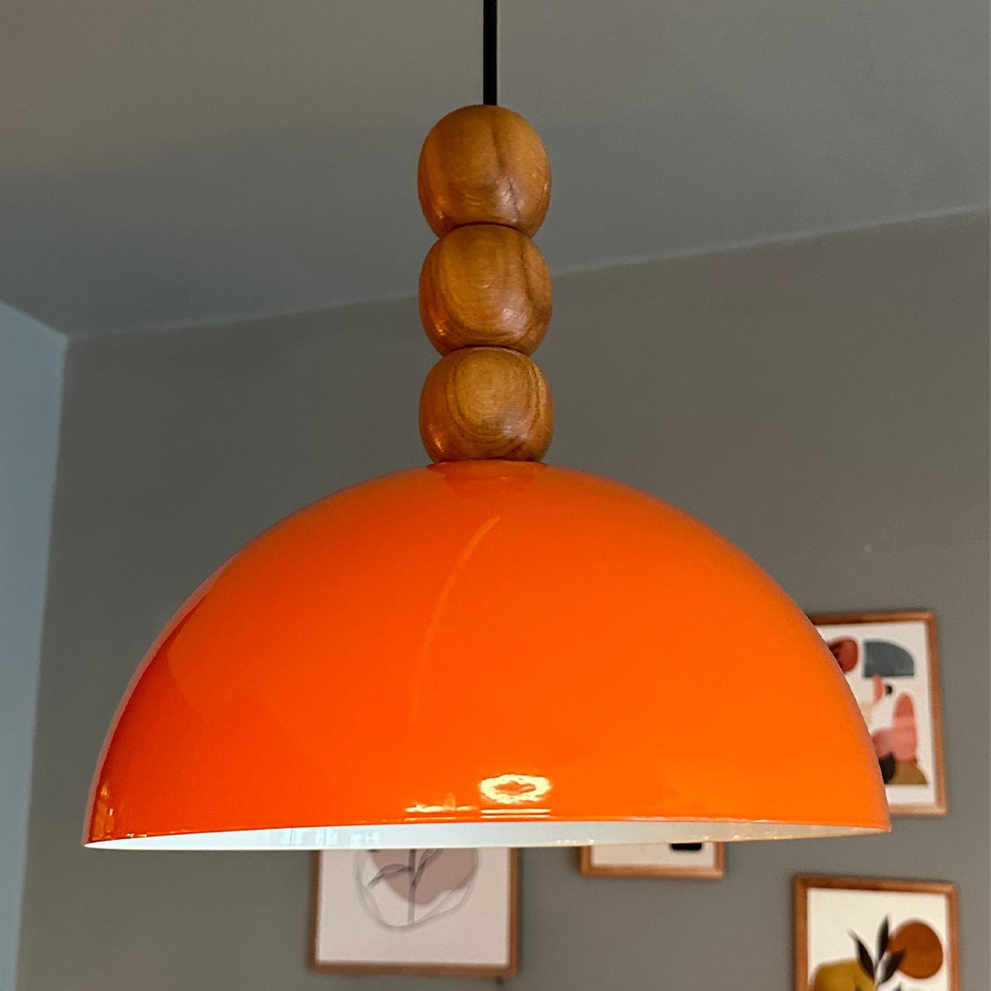 Yimpi Bright Orange Kronleuchter aus Holz Drei Perlen Einzelne Anhänger