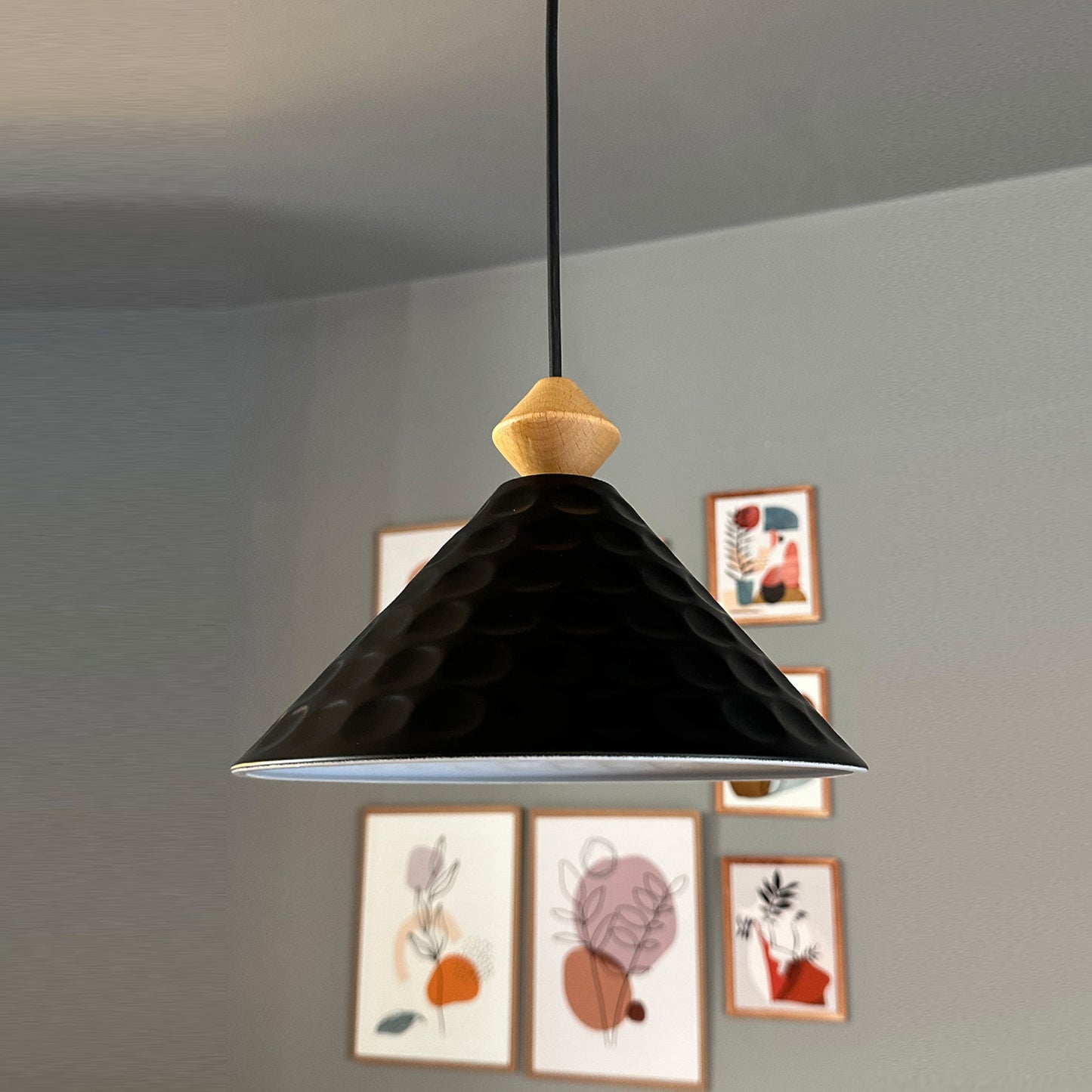 Rummy Pendelleuchte aus Holz, 24 cm Hängelampe Metall E27