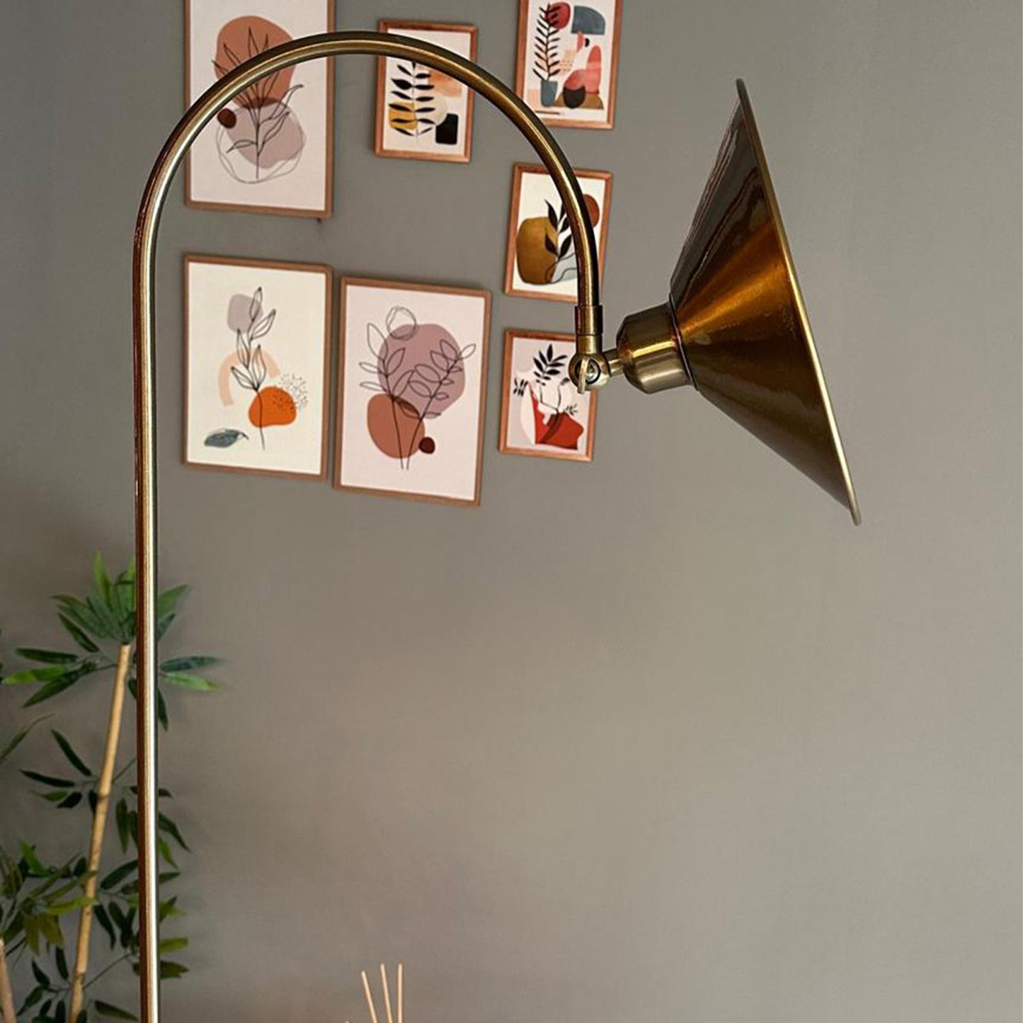 Tumbled Stehleuchte Moving Head Modern Dekorativ Metall