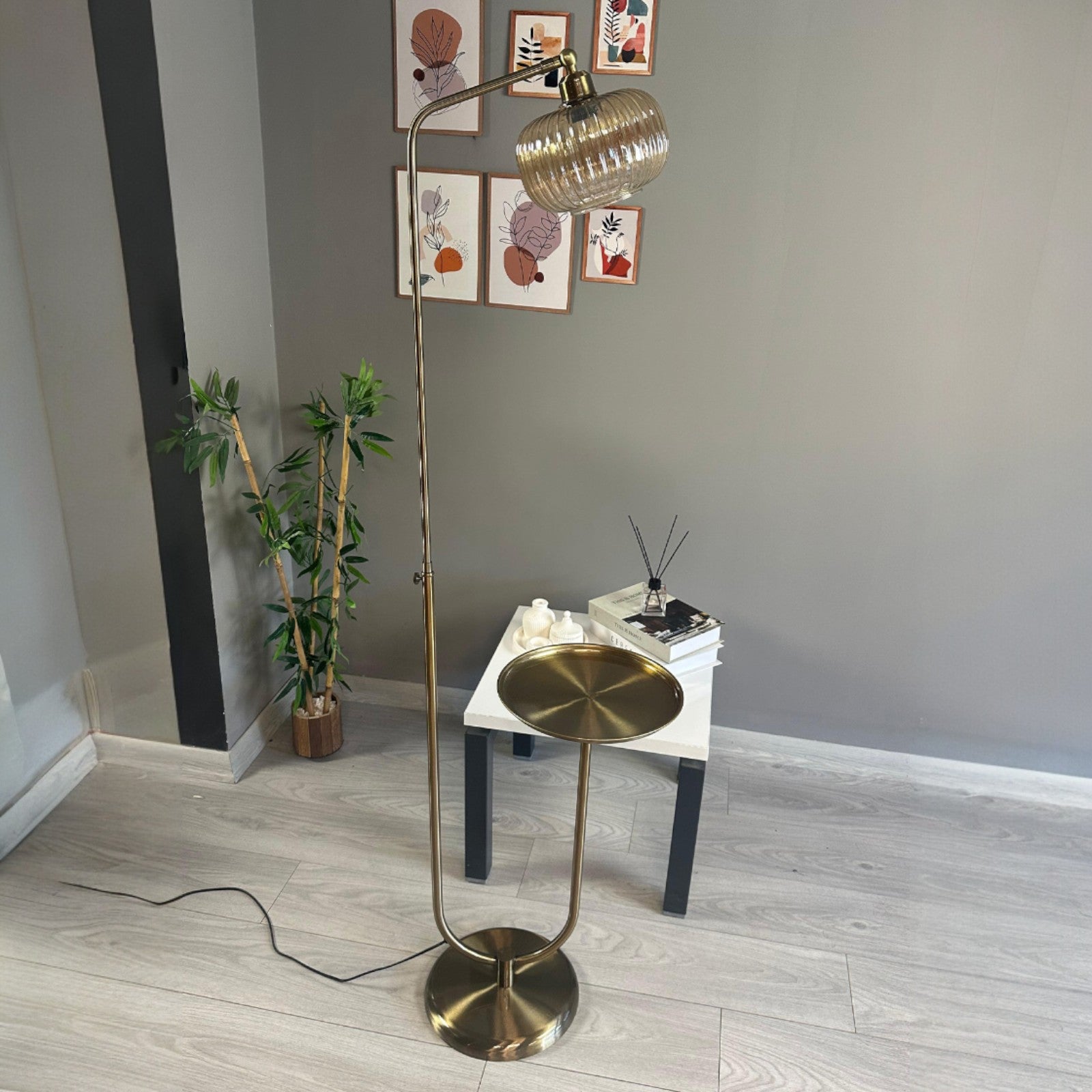 Tumbled Mola Moving Head Moderne dekorative Metall Stehleuchte