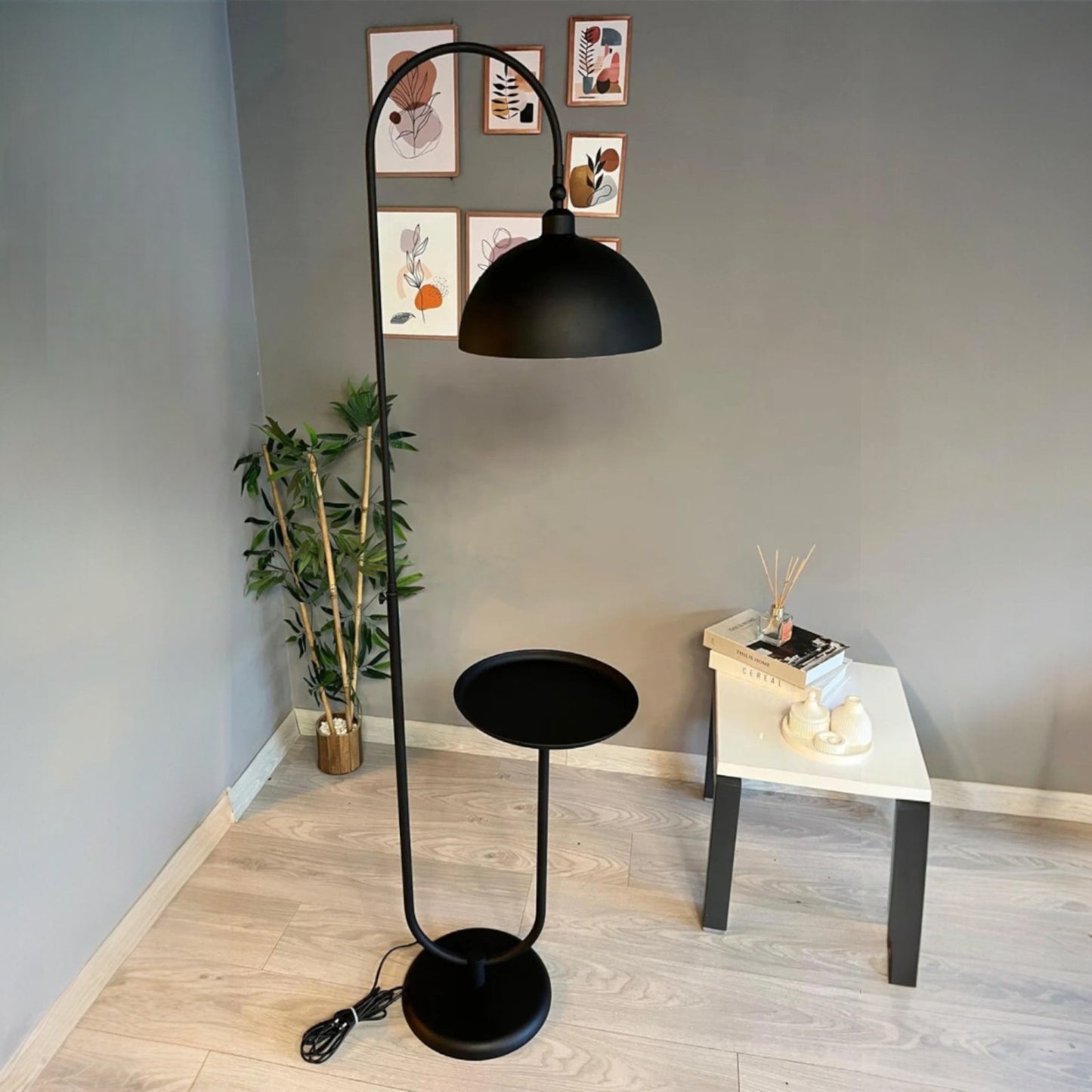 Tumbled Gorkiede Moving Head Moderne dekorative Metall Stehleuchte