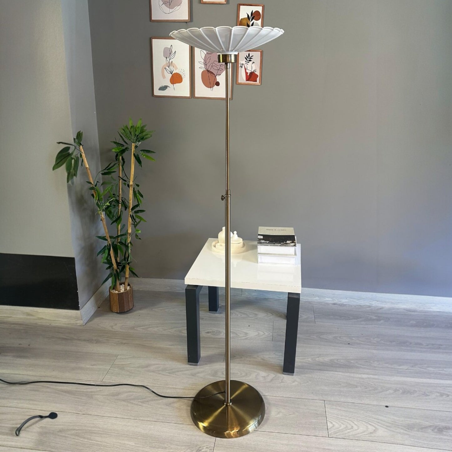 Stehlampe Florin Bewegender Ufo Kopf Moderne Dekorative Metall Stehlampe