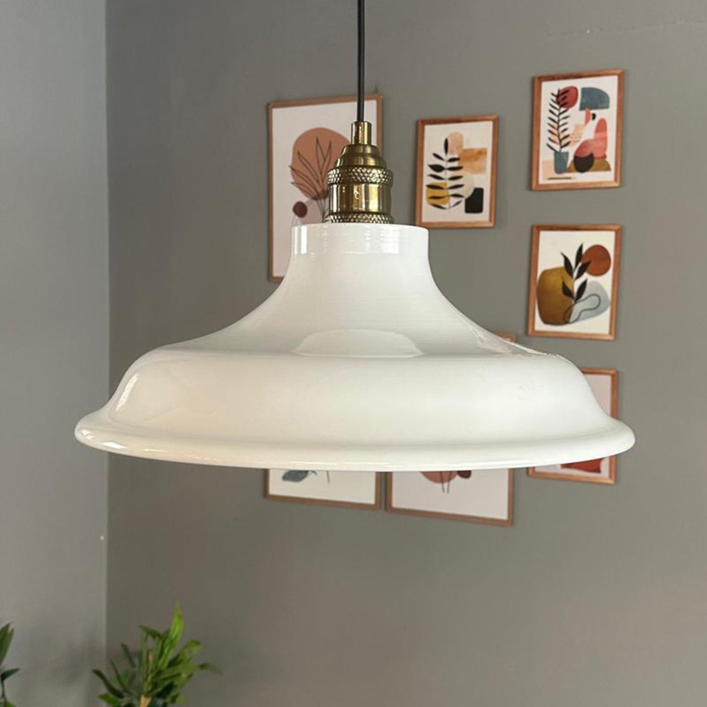 Pendelleuchte Bergo Tulpe Ø40 cm, Metall Hängelampe