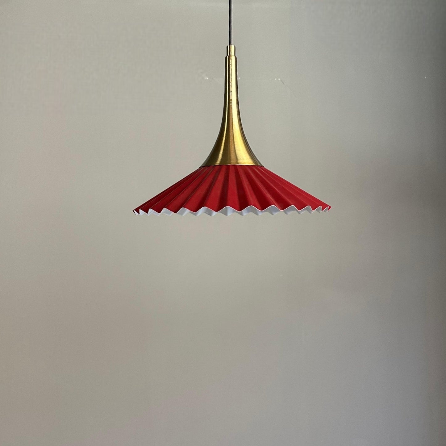 Pendelleuchte Avilla Kegel Metall, Modern Hängelampe