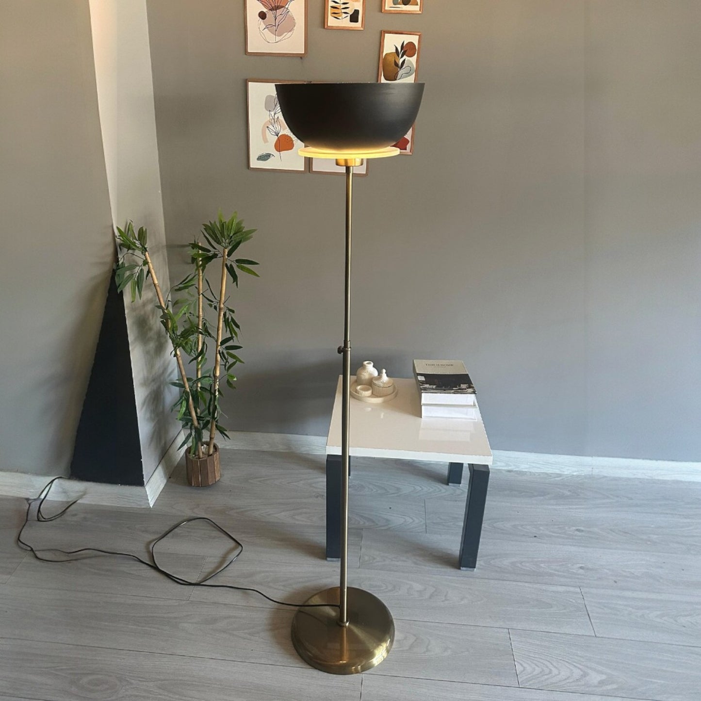 Stehlampe Lunex Bewegender Ufo Kopf Moderne Dekorative Metall Stehlampe