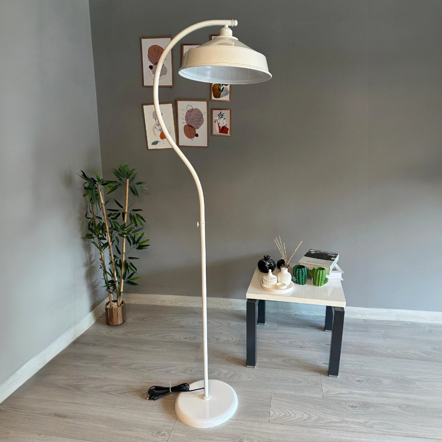 Stehlampe Svelan Schatten Ufo Kopf Moderne Dekorative Metall Stehlampe