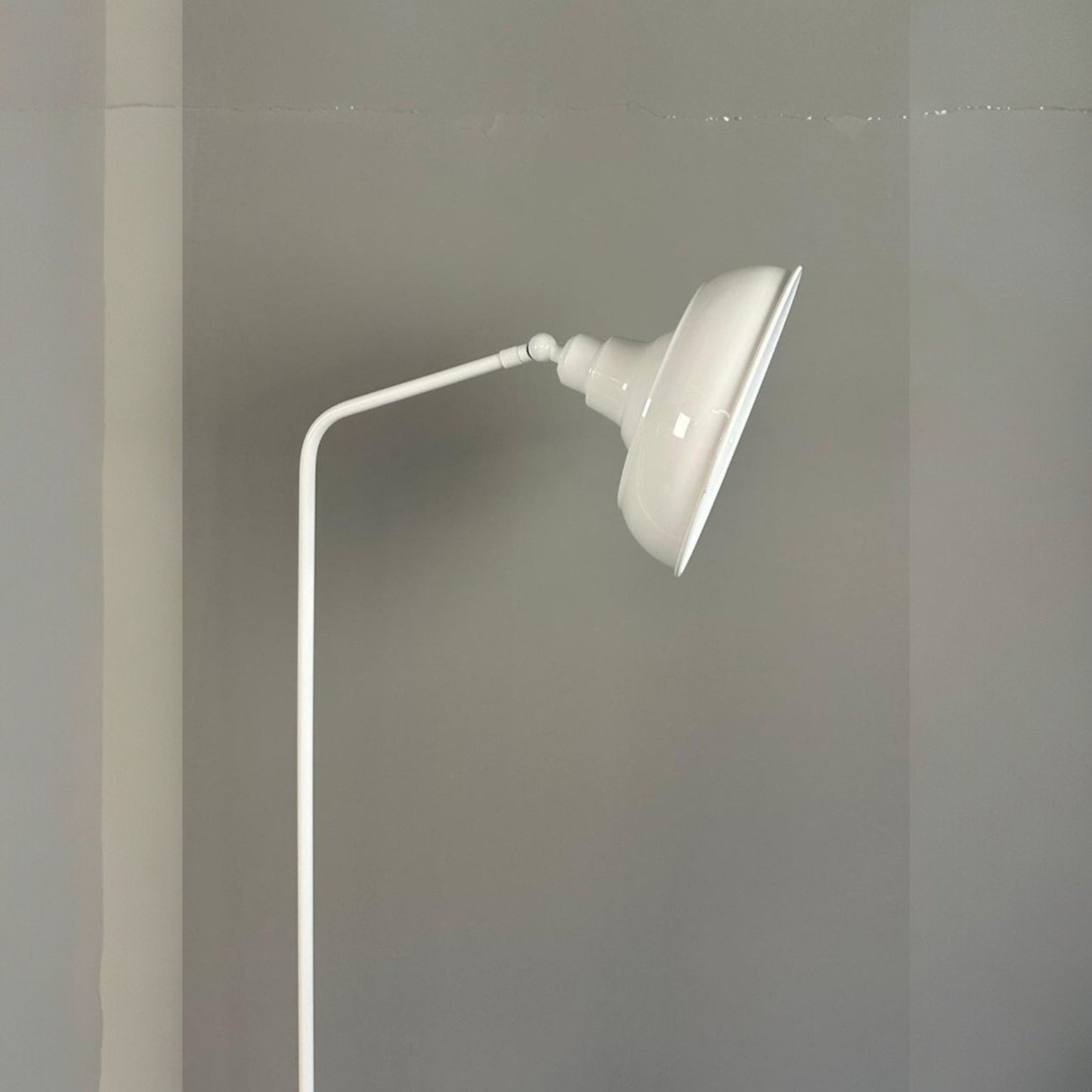 Stehlampe Nival Bewegender Ufo Kopf Moderne Dekorative Metall Stehlampe