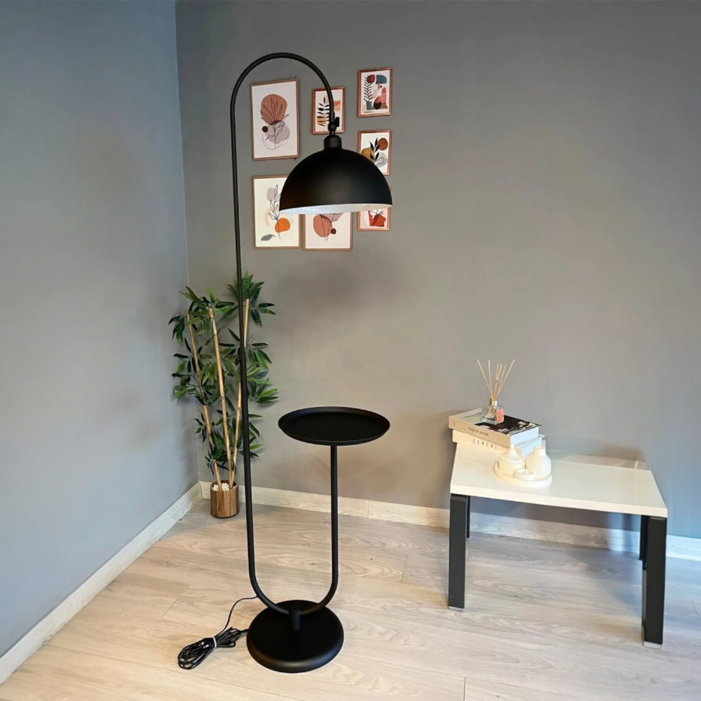 Tumbled Gorkiede Moving Head Moderne dekorative Metall Stehleuchte