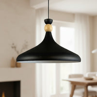 Champion Hutkopf-Kronleuchter aus Holz